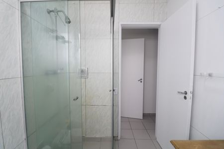 Apartamento para alugar com 122m², 2 quartos e 1 vaga Apartamento para alugar com 122m², 2 quartos e 1 vagaBanheiro Suíte