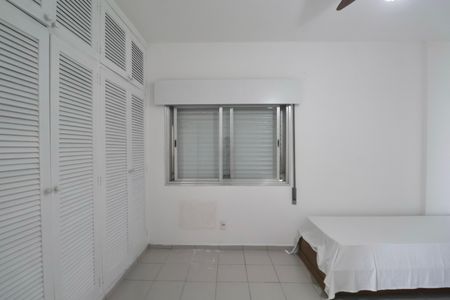 Apartamento para alugar com 122m², 2 quartos e 1 vaga Apartamento para alugar com 122m², 2 quartos e 1 vagaQuarto