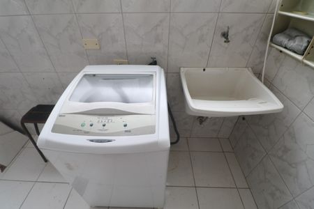 Apartamento para alugar com 122m², 2 quartos e 1 vaga Apartamento para alugar com 122m², 2 quartos e 1 vagaÁrea de Serviço