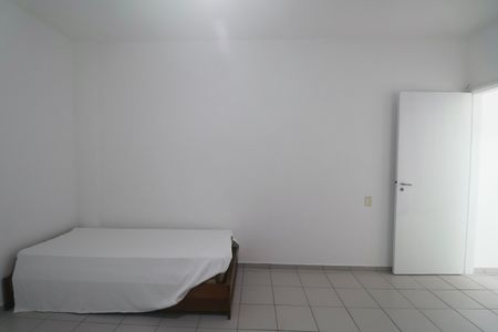 Apartamento para alugar com 122m², 2 quartos e 1 vaga Apartamento para alugar com 122m², 2 quartos e 1 vagaQuarto
