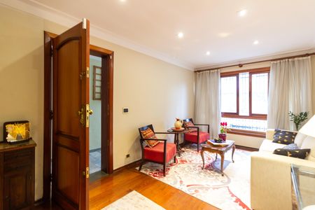 Casa à venda com 147m², 3 quartos e 2 vagasSala