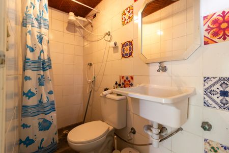 Casa à venda com 147m², 3 quartos e 2 vagasBanheiro de Serviço