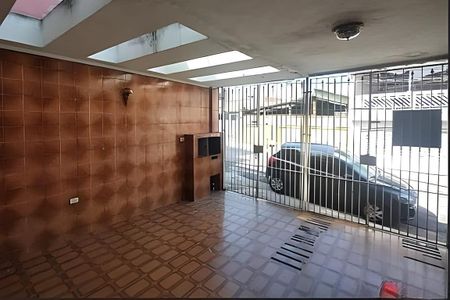 Casa à venda com 98m², 2 quartos e 2 vagas