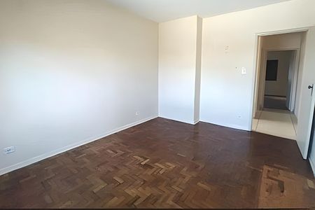 Casa à venda com 98m², 2 quartos e 2 vagas