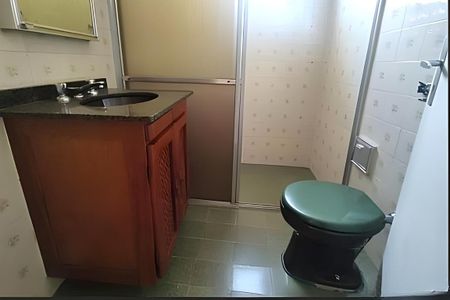 Casa à venda com 98m², 2 quartos e 2 vagas