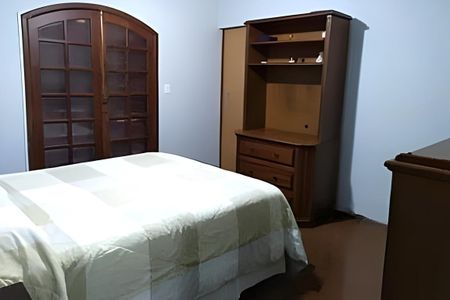 Casa à venda com 300m², 3 quartos e 6 vagas