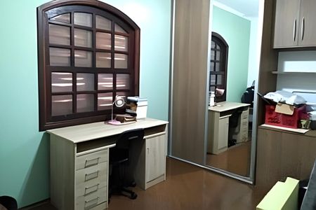 Casa à venda com 300m², 3 quartos e 6 vagas