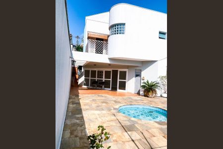 Casa à venda com 224m², 3 quartos e 2 vagas