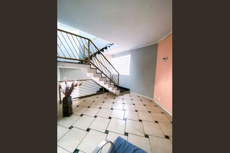 Casa à venda com 224m², 3 quartos e 2 vagas