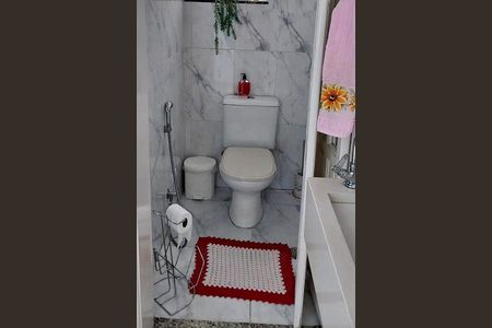 Casa à venda com 118m², 3 quartos e 2 vagas