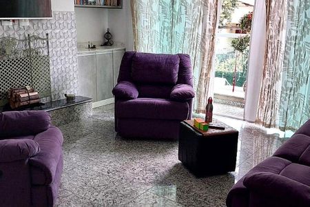 Casa à venda com 118m², 3 quartos e 2 vagas