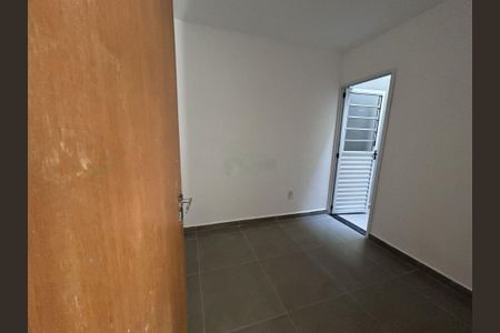 Apartamento à venda com 37m², 2 quartos e sem vaga