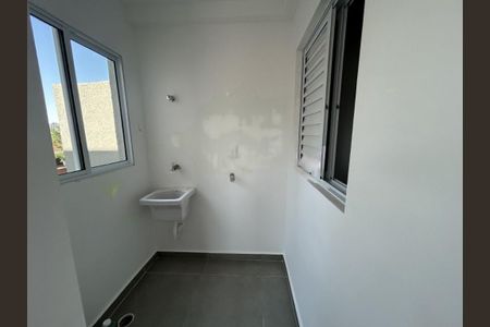 Apartamento à venda com 34m², 2 quartos e sem vaga