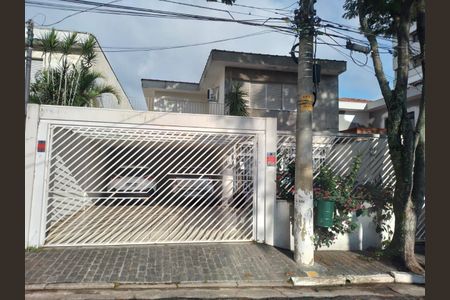 Casa à venda com 250m², 3 quartos e 5 vagas