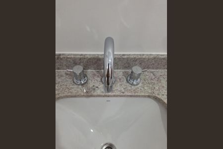 Apartamento à venda com 34m², 1 quarto e sem vaga