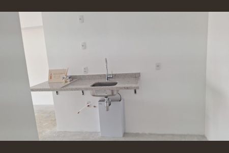 Apartamento à venda com 34m², 1 quarto e sem vaga