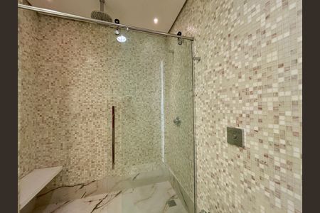 Apartamento à venda com 415m², 4 quartos e 3 vagas Apartamento à venda com 415m², 4 quartos e 3 vagasBanheiro da Suíte 4