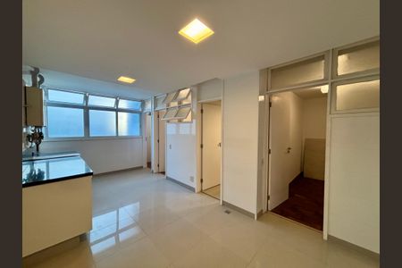 Apartamento à venda com 415m², 4 quartos e 3 vagas Apartamento à venda com 415m², 4 quartos e 3 vagasÁrea comum