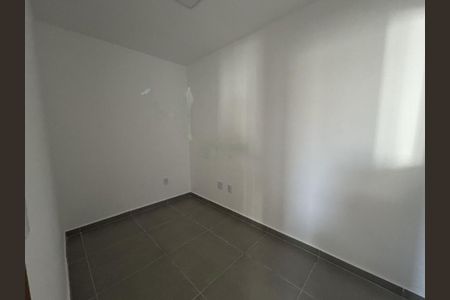 Apartamento à venda com 34m², 2 quartos e sem vaga