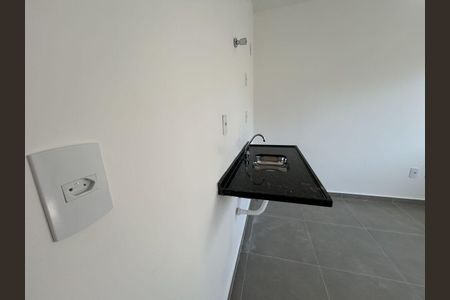 Apartamento à venda com 34m², 2 quartos e sem vaga