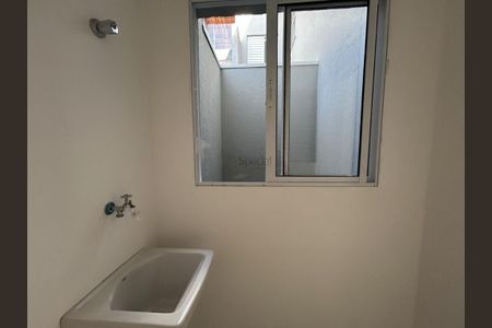 Apartamento à venda com 34m², 2 quartos e sem vaga