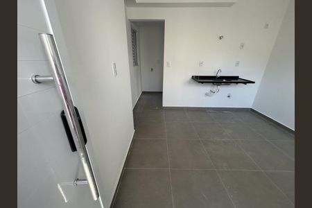 Apartamento à venda com 34m², 2 quartos e sem vaga