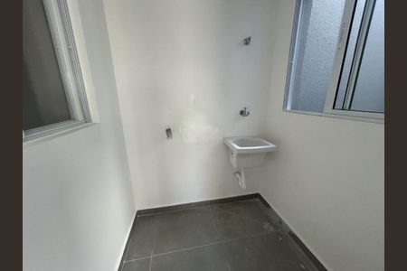 Apartamento à venda com 34m², 2 quartos e sem vaga