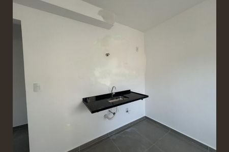 Apartamento à venda com 34m², 2 quartos e sem vaga