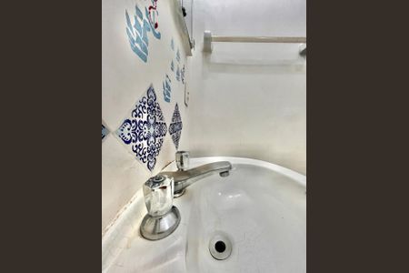 Casa à venda com 1710m², 4 quartos e sem vagaBanheiro Suíte 1