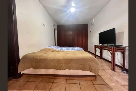 Casa à venda com 1710m², 4 quartos e sem vagaQuarto Suíte 4