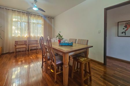 Apartamento à venda com 110m², 3 quartos e 2 vagas Apartamento à venda com 110m², 3 quartos e 2 vagasSala