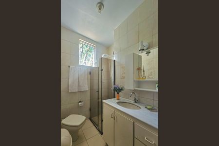 Apartamento à venda com 110m², 3 quartos e 2 vagas Apartamento à venda com 110m², 3 quartos e 2 vagasBanheiro Social