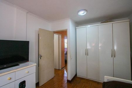 Apartamento à venda com 71m², 3 quartos e 2 vagasQuarto 1