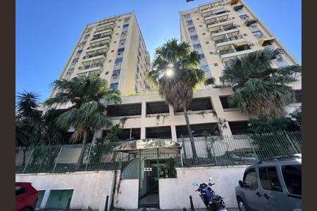 Apartamento à venda com 55m², 2 quartos e 1 vagaFachada e portaria