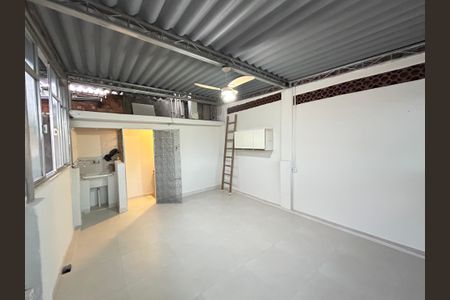 Casa para alugar com 80m², 2 quartos e sem vagaÁrea de Serviço