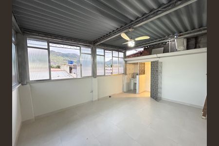 Casa para alugar com 80m², 2 quartos e sem vagaTerraço