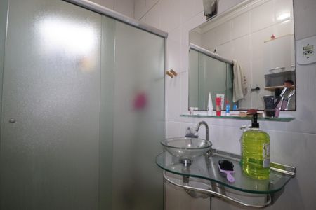 Casa à venda com 189m², 4 quartos e 2 vagasBanheiro