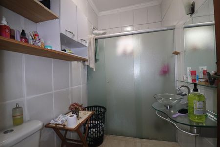 Casa à venda com 189m², 4 quartos e 2 vagasBanheiro