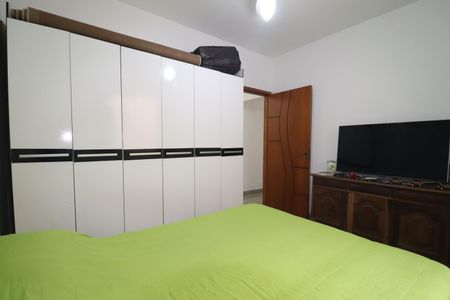 Casa à venda com 189m², 4 quartos e 2 vagasQuarto 2