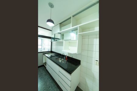 Apartamento à venda com 85m², 2 quartos e 2 vagasCozinha