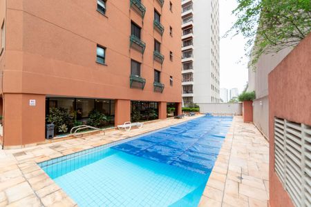 Apartamento à venda com 85m², 2 quartos e 2 vagasÁrea comum - Piscina