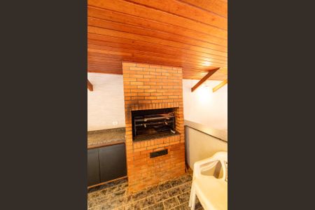 Apartamento à venda com 85m², 2 quartos e 2 vagasÁrea comum - Churrasqueira