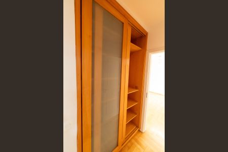 Apartamento à venda com 85m², 2 quartos e 2 vagasCorredor