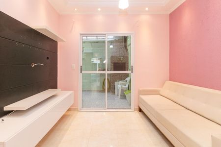 Casa de condomínio para alugar com 110m², 3 quartos e 1 vagaSala