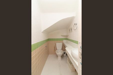 Casa de condomínio para alugar com 110m², 3 quartos e 1 vagaLavabo da Sala