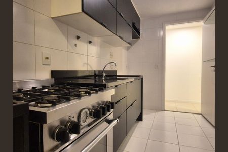 Apartamento para alugar com 83m², 3 quartos e 1 vagaCozinha 
