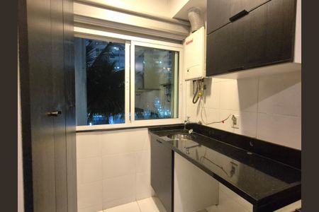 Apartamento para alugar com 83m², 3 quartos e 1 vagaÁrea de Serviço 