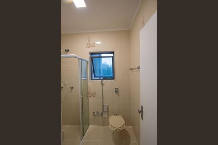 Casa para alugar com 250m², 4 quartos e 5 vagasBanheiro Social