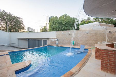 Casa para alugar com 250m², 4 quartos e 5 vagasQuintal