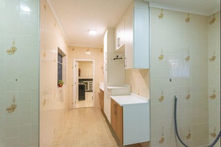 Casa para alugar com 250m², 4 quartos e 5 vagasÁrea de Serviço